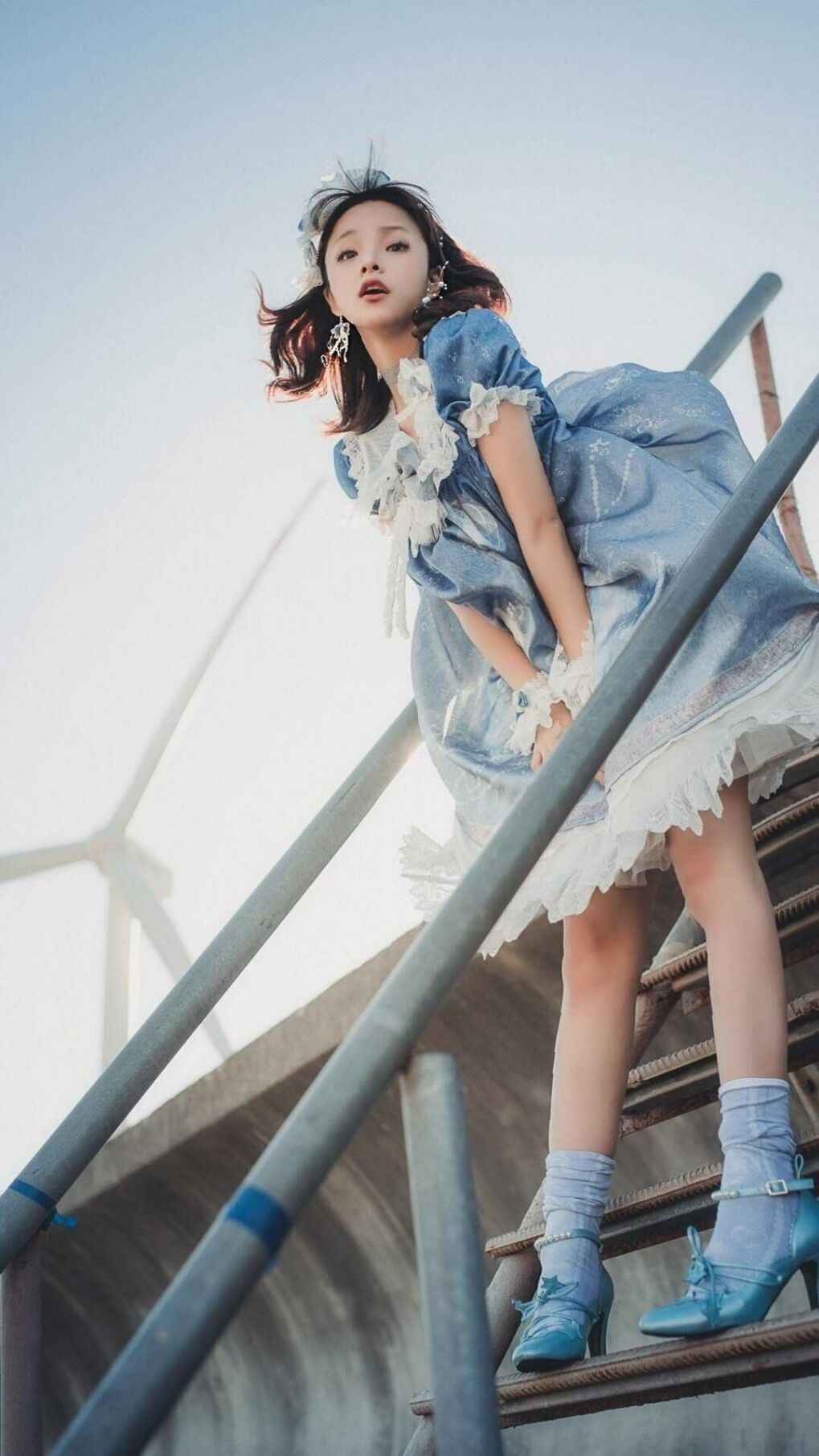 天蓝映深红，意甲焦点战之夜，守护神萨拉赫的时刻