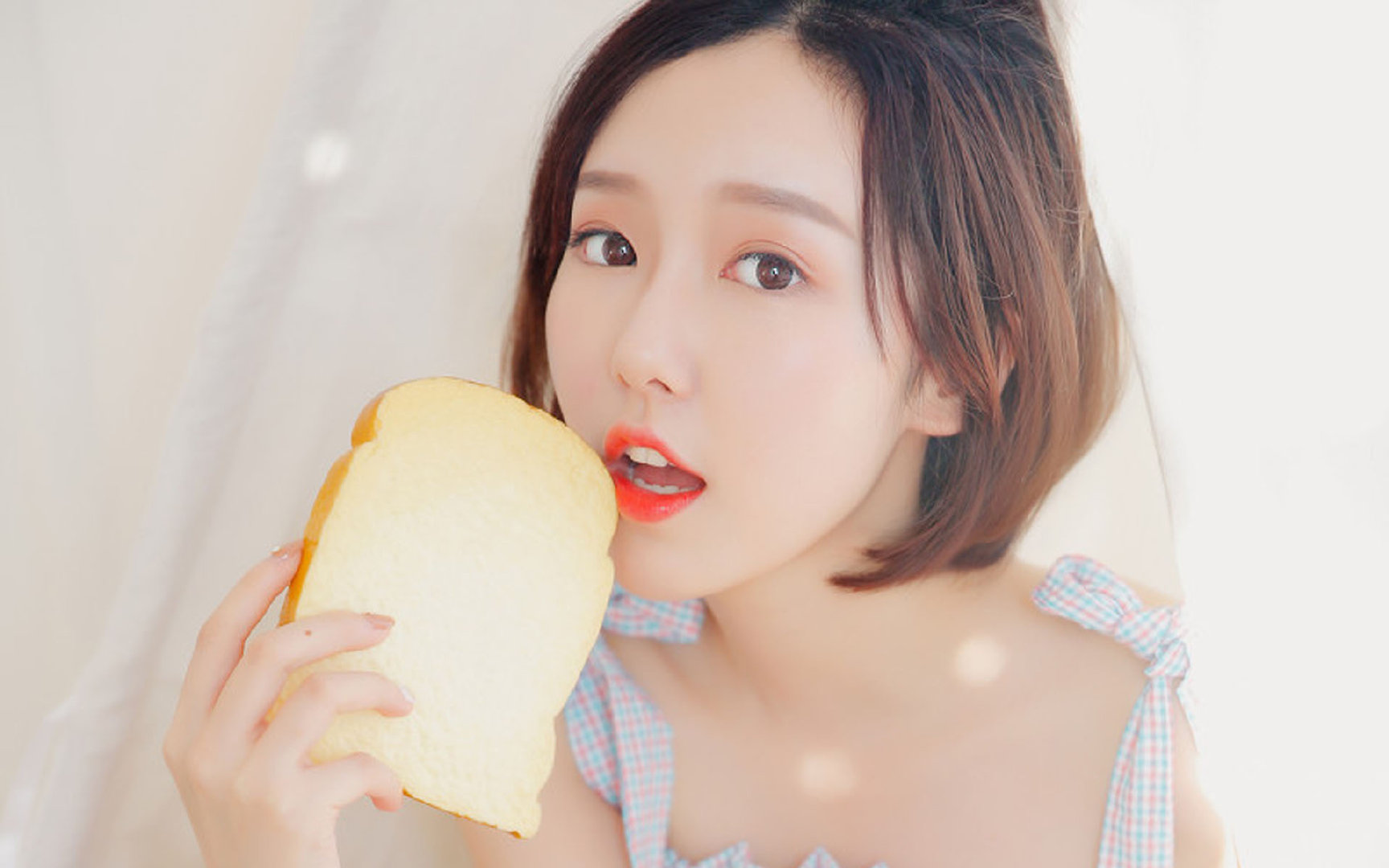 北欧神话的黄昏与巴尔干狼烟的升腾—苏亚雷斯一人撕碎丹麦防线,保加利亚2026世界杯上演新黑马传奇
